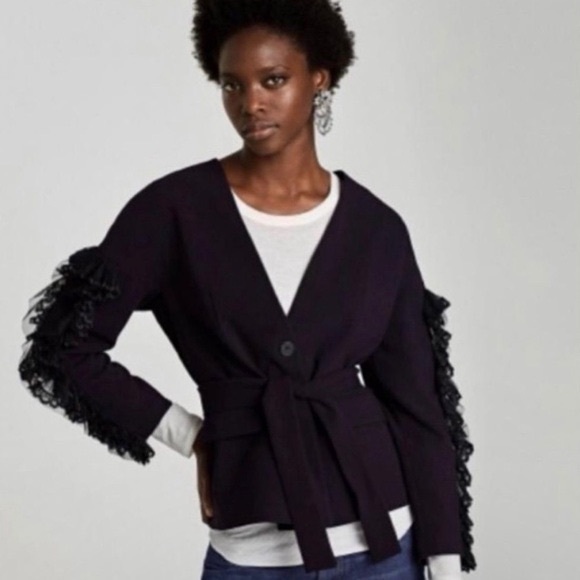 ZARA Ruffled Sleeve Blazer - Picture 2 of 8